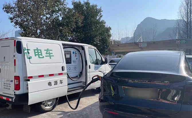 汉台区汽车搭电