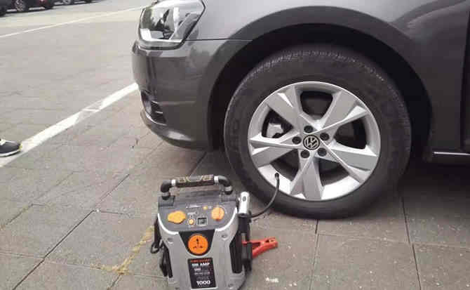 汉台区汽车搭电案例